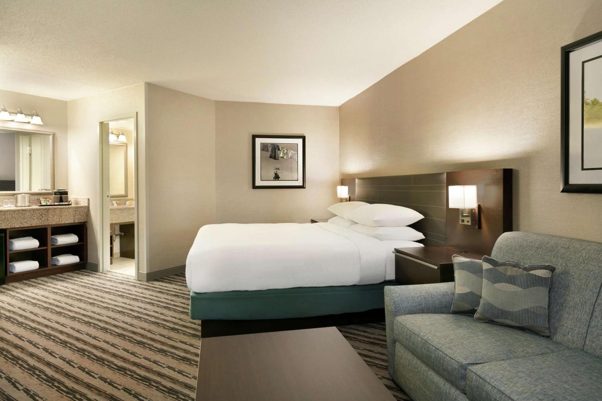 ดับเบิลทรี รีสอร์ต บาย ฮิลตัน แลงคาสเตอร์ Hotel Willow Street ภายนอก รูปภาพ